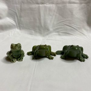Vintage Frog Figurine lot of three